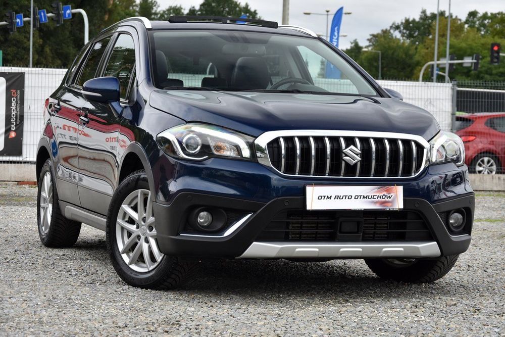 Suzuki SX4 S-Cross SKÓRA Alusy LED Navi. grzane Fotele BLIS linne assist 4X4 napedy