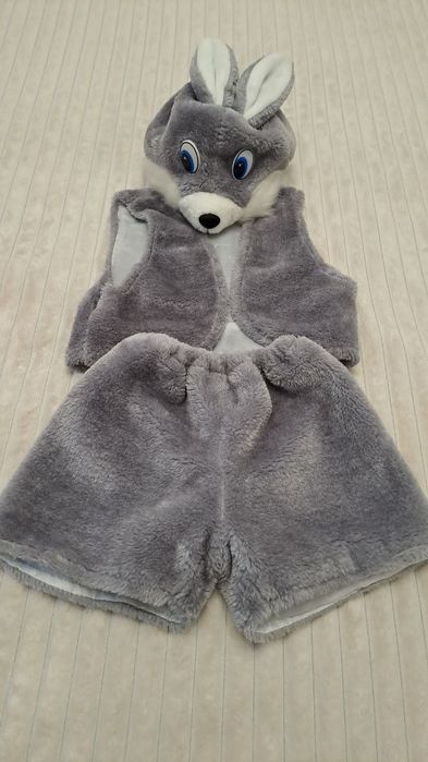 Новорічний костюм зайчик