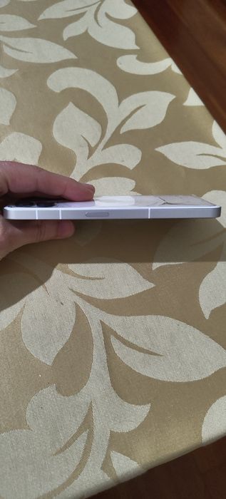 Nothing phone 2 com garantia