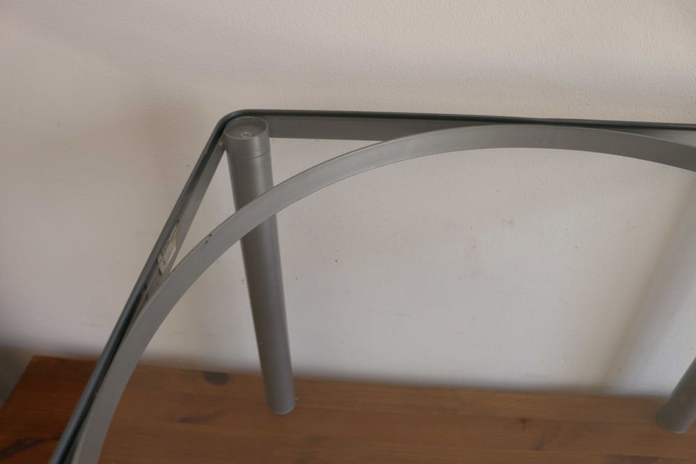 Mesa de centro / apoio metália IKEA