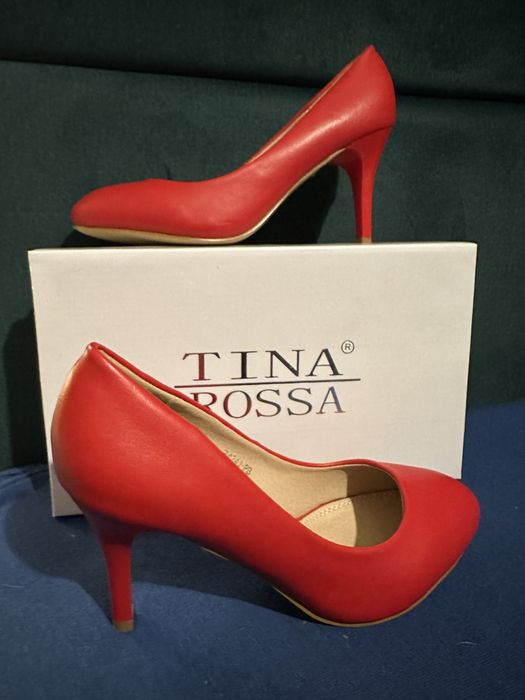 Nowe czerwone szpilki Tina Rossa rozmiar 38