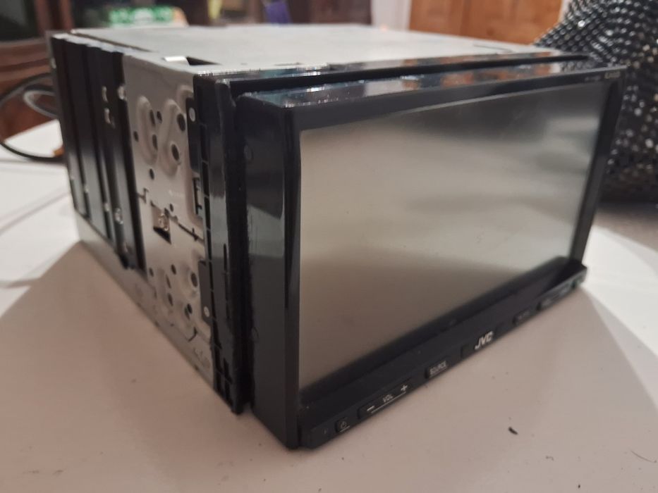 Оригінальна магнітола JVC KW-AVX820