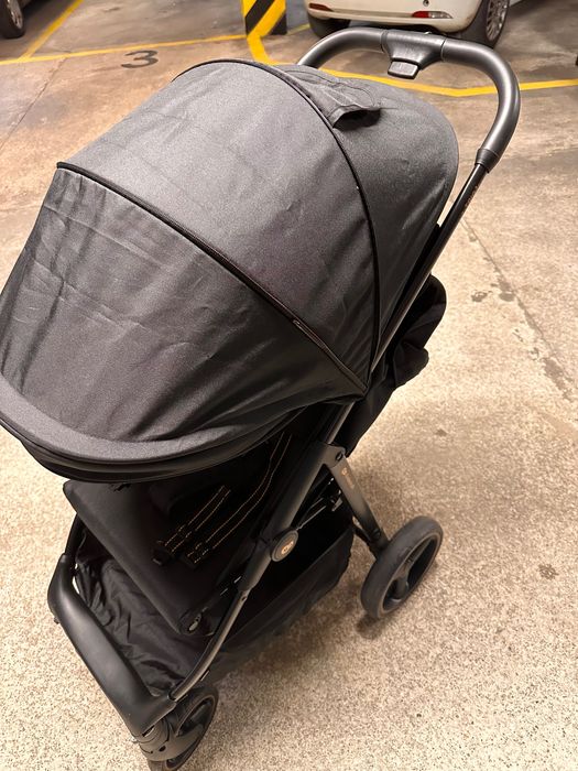 Baby Stroller503395577329111040