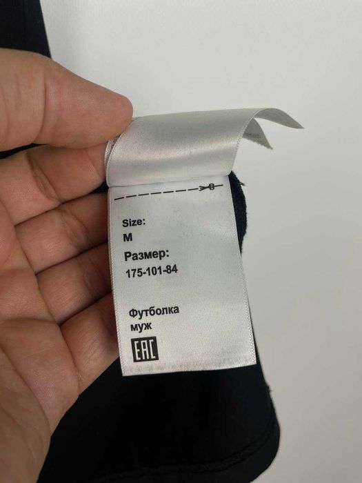 Vans 66 below чоловіча базова футболка