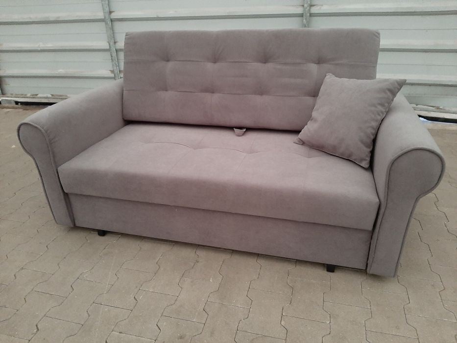 Sofa  szara . Wyprzedaż magazynowa