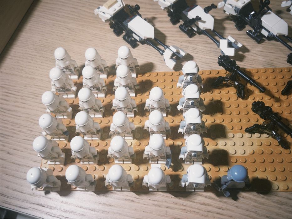 Lego star wars snowtrooper lot