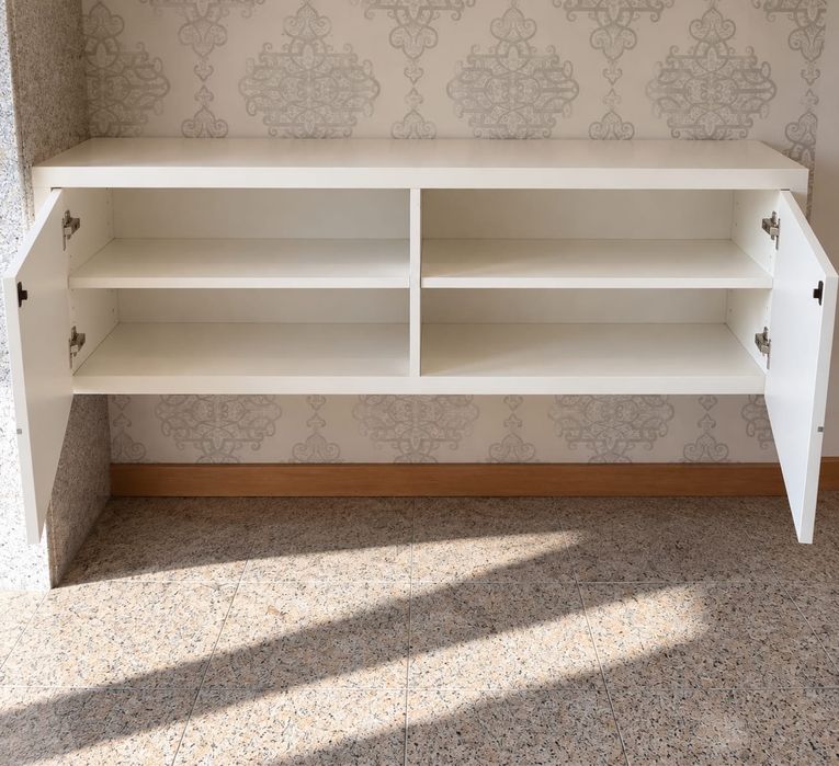 Móvel suspenso branco 160 cm