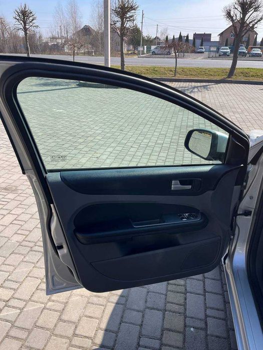 Продам Ford focus 2