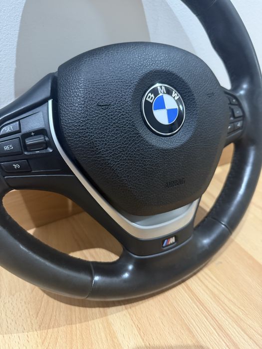 Volante BMW série 1 116i sport