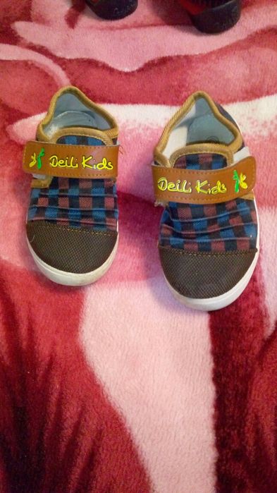 Кеди макасіни тапочки