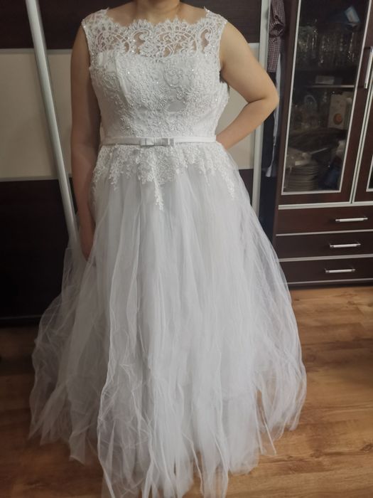 Suknia ślubna z katalogu 2018