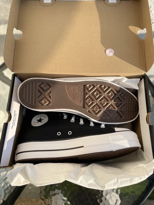 Converse nowe oryginalne 43