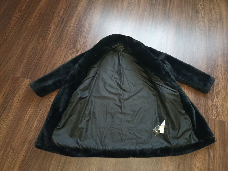 Продам жіночу шубу