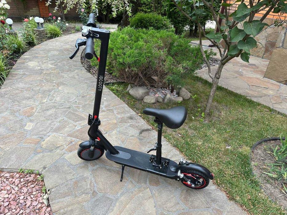 Электросамокат Kugoo-ISCOOTY M365 PRO ХМ-07 Електросамокат 36в 600 Вт. Амортизация, складной руль, мак. скорость до 30, пробег до 30км  рекуперация