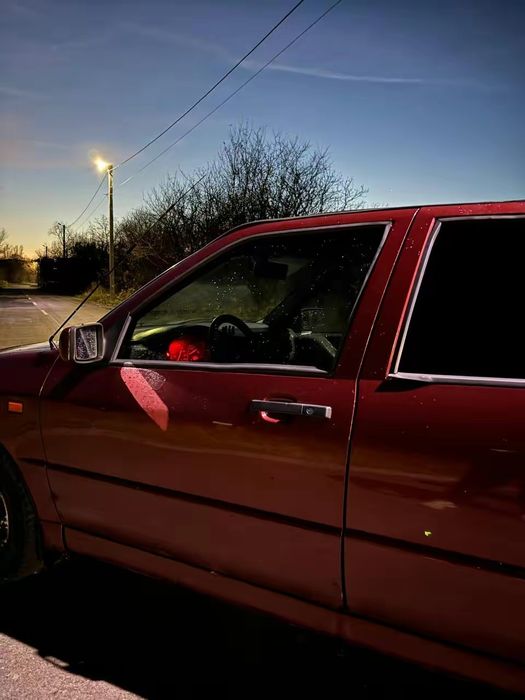 Продам seat toledo 1 2.0 1994