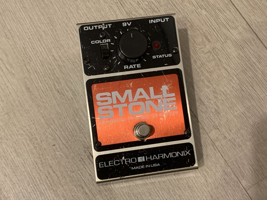 Electro-Harmonix Small Stone EHX EH4800. Analog Phase Shifter