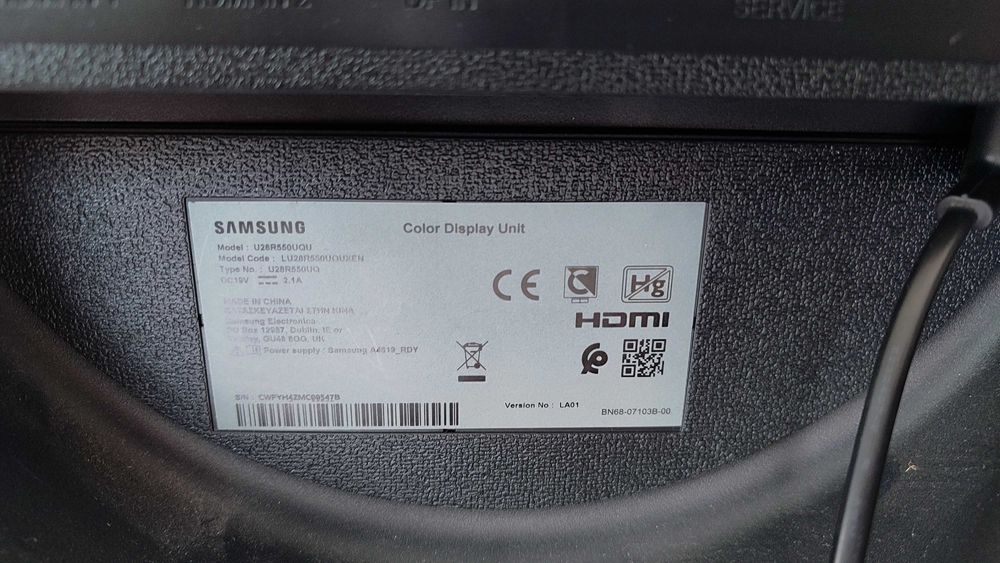 Monitor Samsung 28'' 4K U28R550UQUXEN  (com defeito)