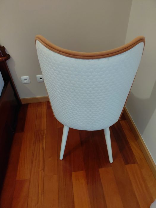 Poltrona  estilo moderno super linda