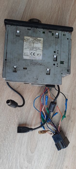 Автомагнитола Alpine CDA X300