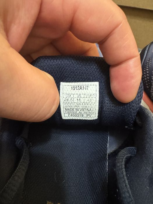 Кросівки для бігу  GT-2000 7 42(26,5см) оригінал