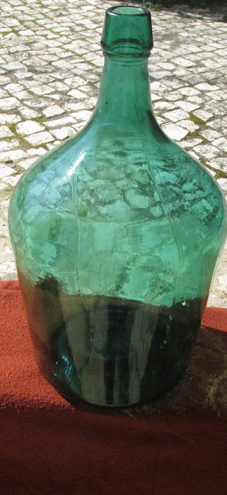 Garrafão Antiquíssimo dos anos 30 de 5 litros vidro verde raro escuro