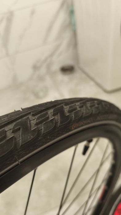 CUBE 28" 700C 622x21 Gravel CX Disc 11s Alexrims TRP Continental