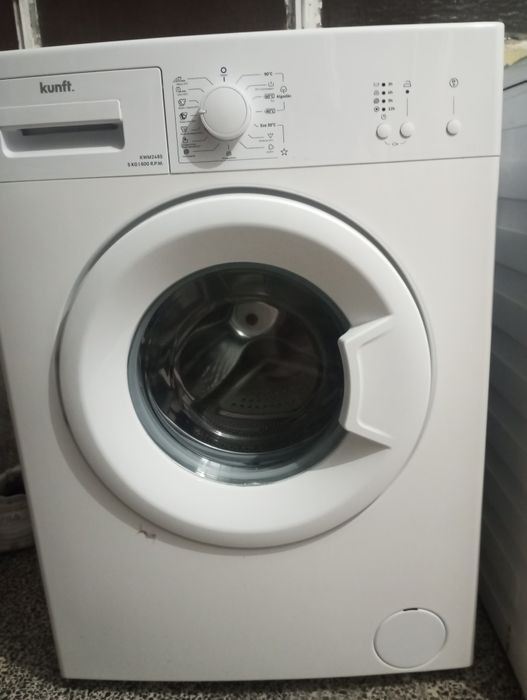 Máquina de lavar roupa 5kG kult