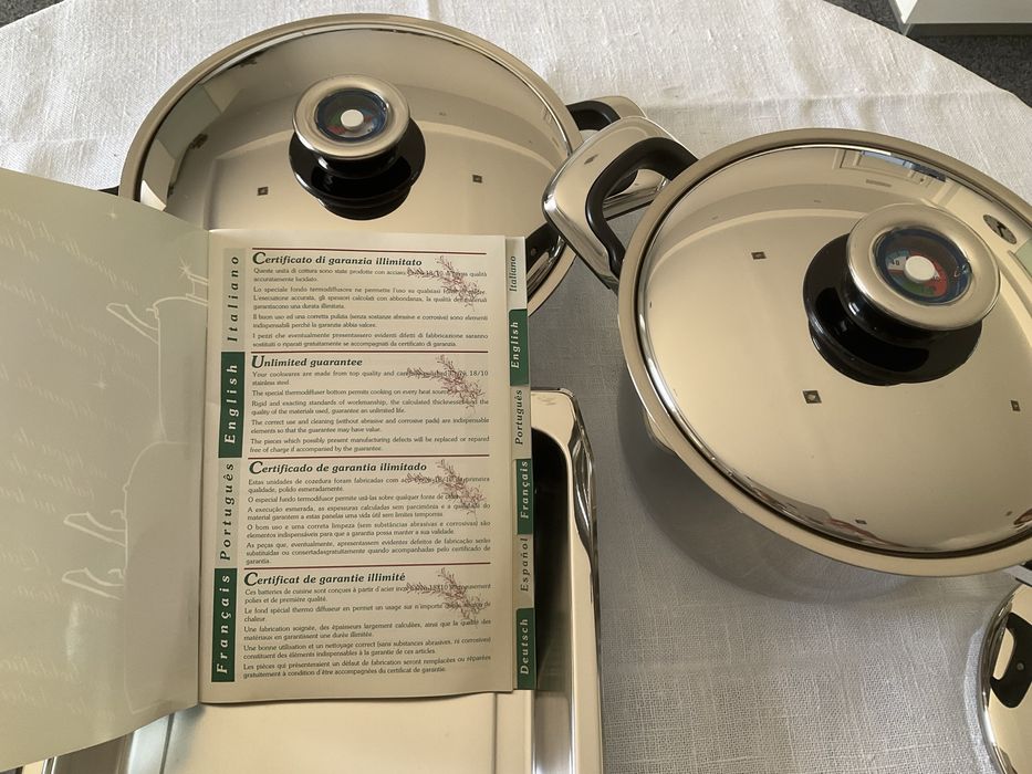 Trem de cozinha em inox 18/10 com controlo de temperatura. NOVO