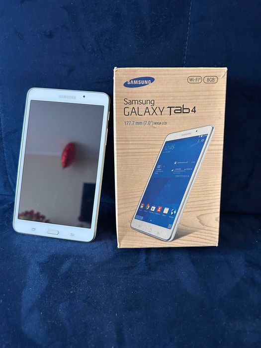 Tablet Samsung galaxy Tab 4 ekran 7" wifi 8 GB kolor biały
