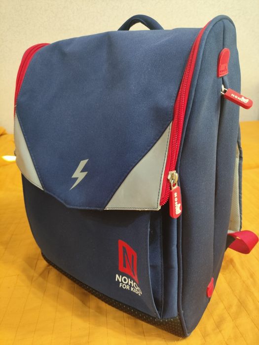 Школьный рюкзак 1-4 класс р.38*28*14см