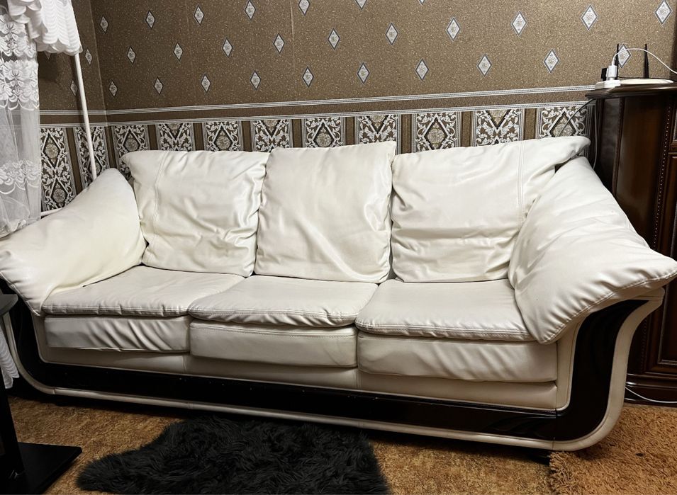 Продам гарний диван