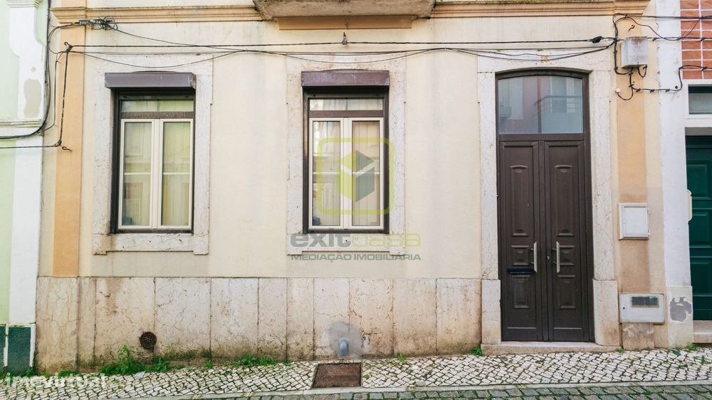 Moradia T5 no Bairro Novo