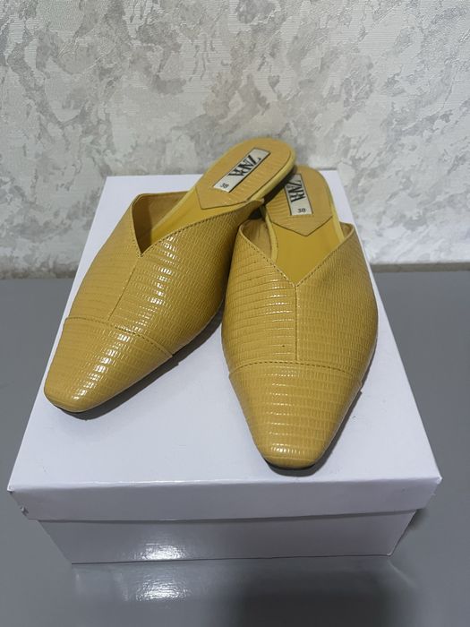Мюли, шлепки, шлепанцы ZARA р.38.