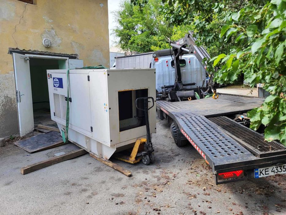 Послуги професійних вантажників. Квартири, офіси, такелажні роботи.