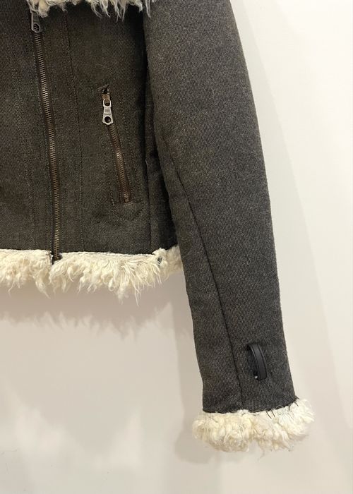 Casaco curto de pêlo (Bus Urban Wear, tamanho L)