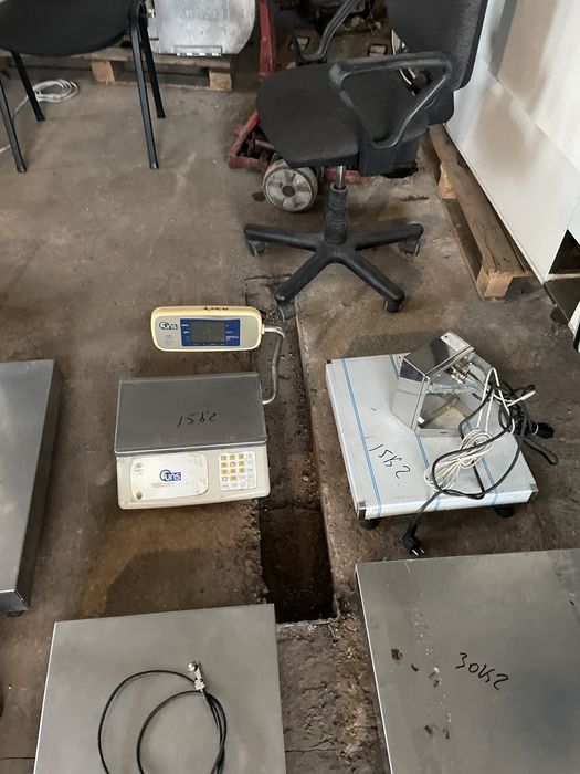 Весы напольные хорошее состояние