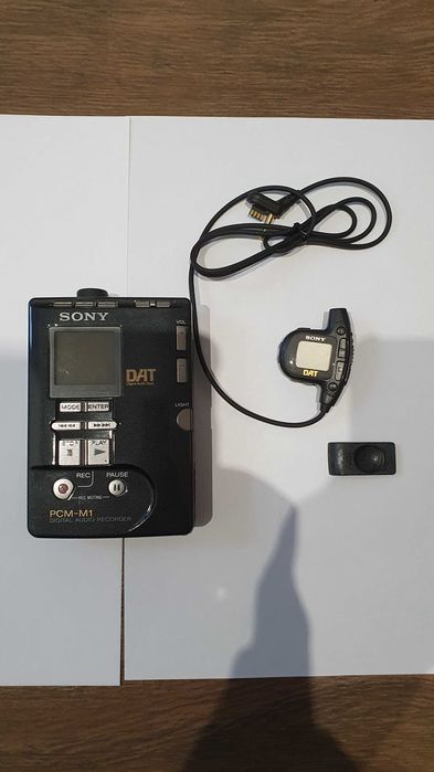 Sony PCM-M1  walkman DAT - idealny  pilot