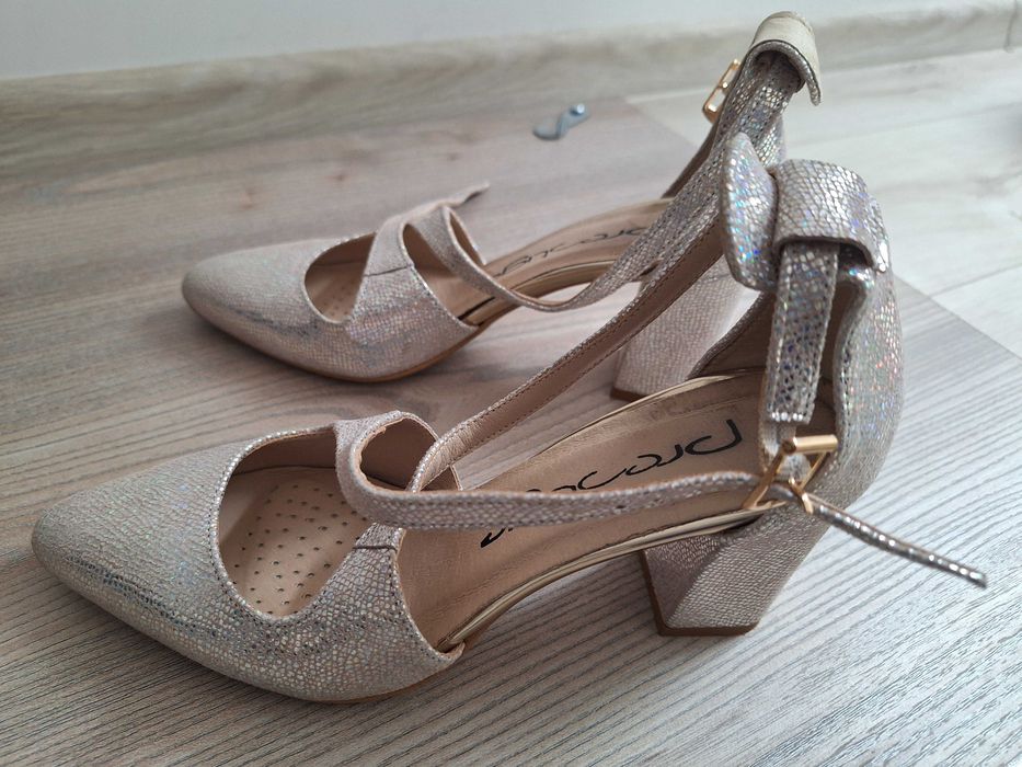 Sprzedam buty damskie eleganckie