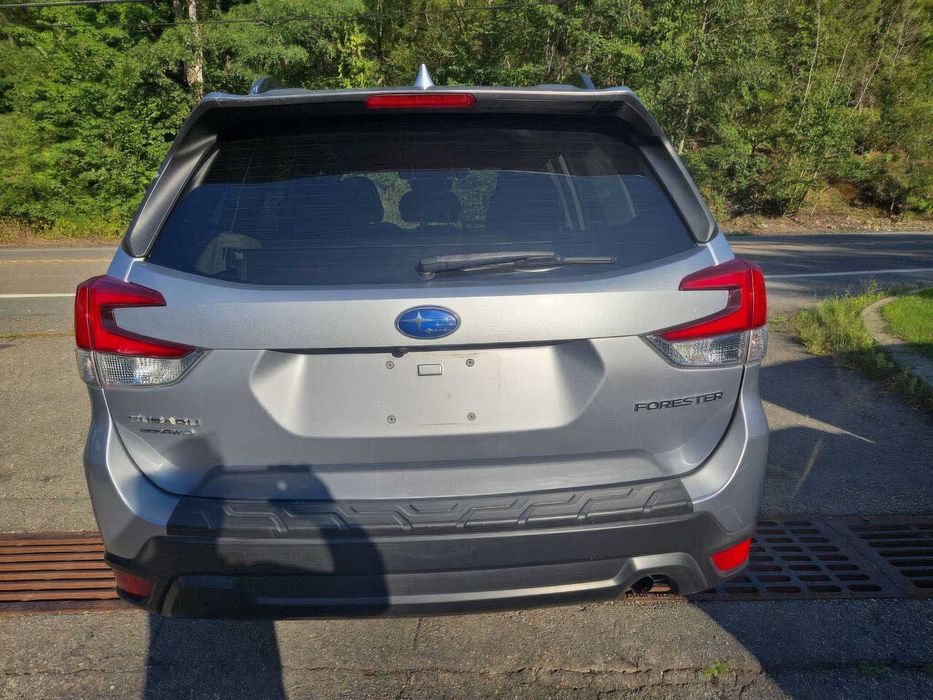 Subaru Forester Premium      2019