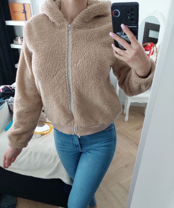 Futrzana bluza z kapturem