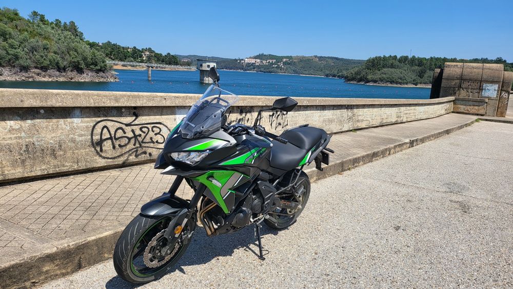Kawasaki versys 650 semi nova