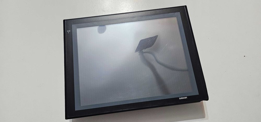 OMRON Panel operatorski HMI NS12-TS01B-V2