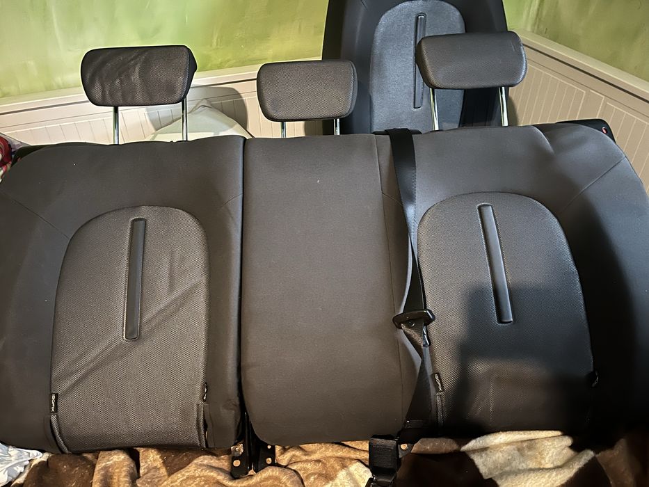 Komplet fotel pasażer kierowca kanapa Fiat Bravo 2