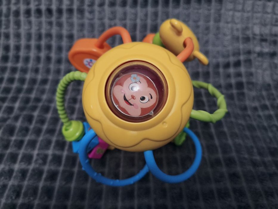 Kolorowa edukacyjna kula grzechotka Hola 929 używana super stan