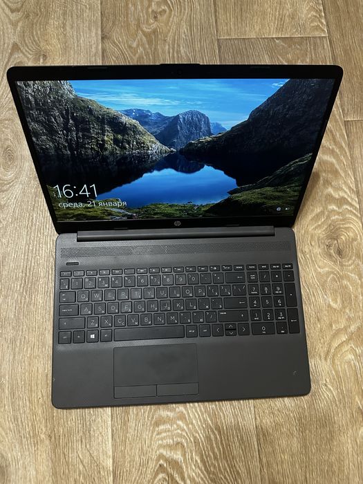 Ноутбук HP 255 G8 Ryzen 3 5300 U / 8 GB / 256 GB