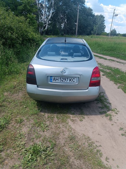 Nissan primera P12
