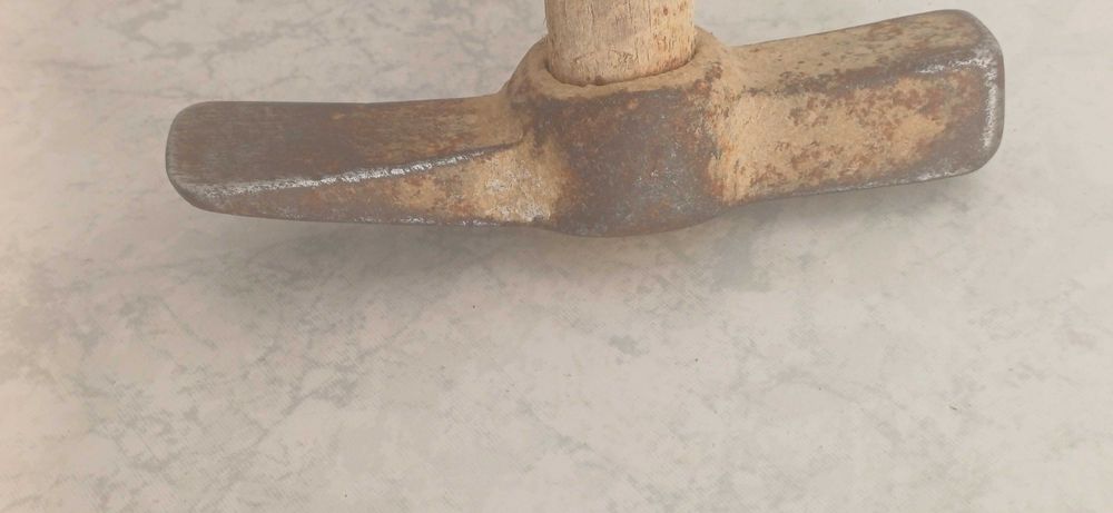 Martelo de Pedreiro Com Cabo