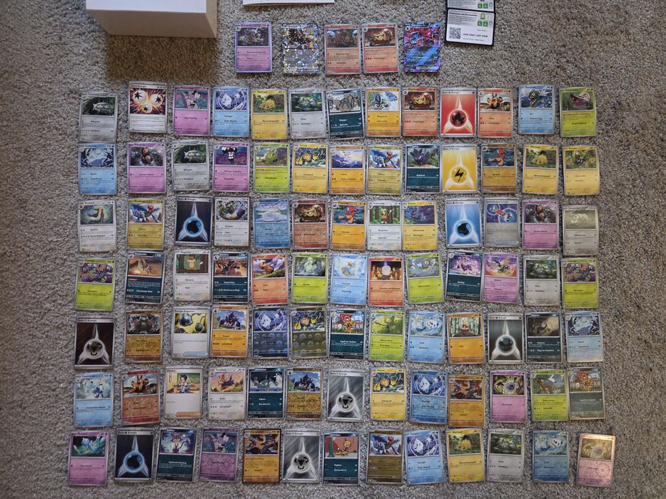 Pokémon Top Trainer-Box Karmesin & Purpur