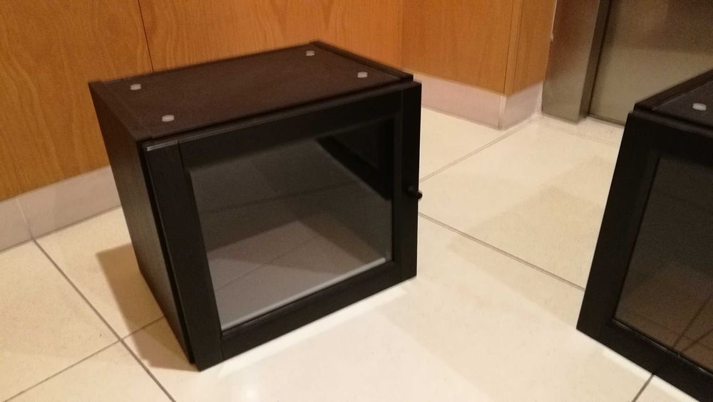 1 Extensão simples com porta de vidro para estantes Billy  - Ikea