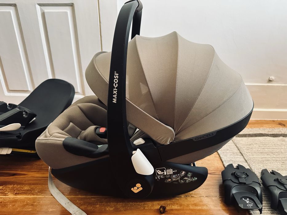 Maxi Cosi Peble 360 Pro 2 com ISOfix